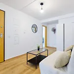 Beautiful And Spacious Flat In The Center