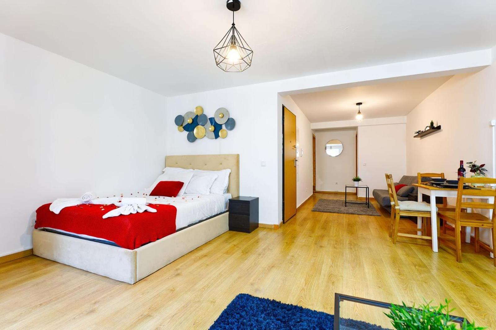 Beautiful And Spacious Flat In The Center * Lissabon