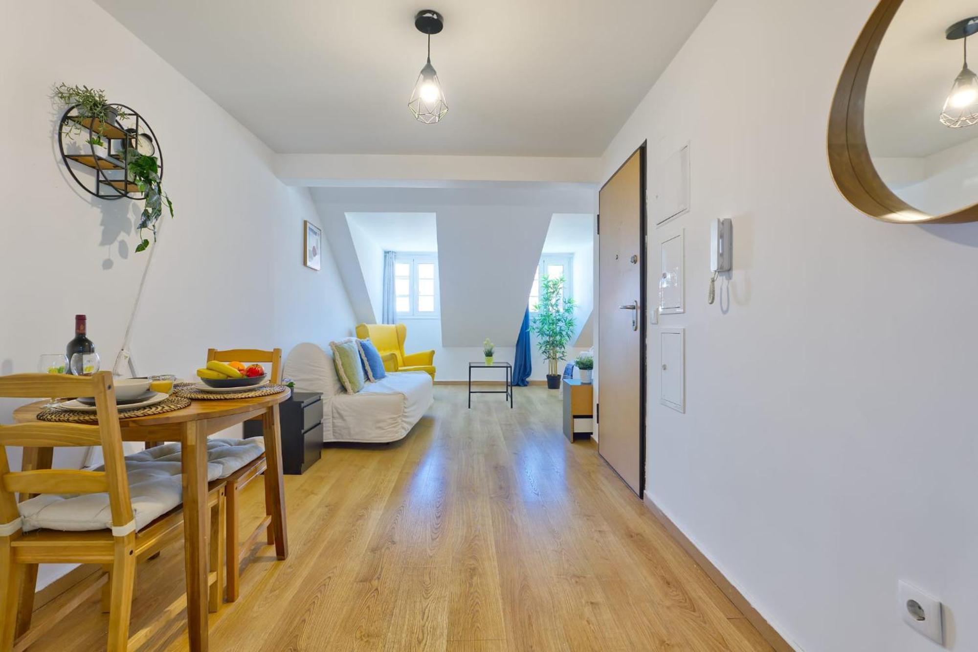 Beautiful And Spacious Flat In The Center * Lissabon